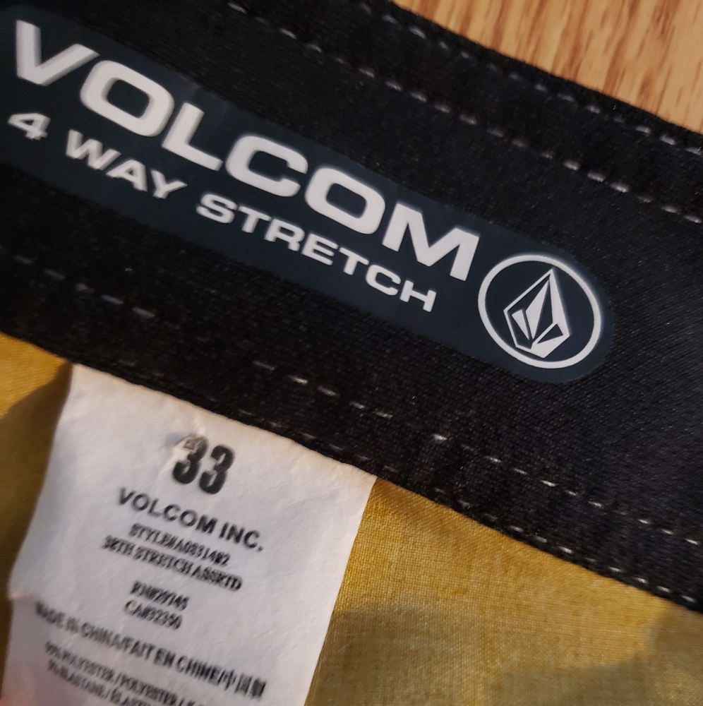 Volcom Stone Swim Trunks - Picture 4 of 4